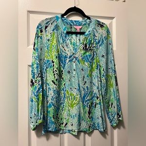 Lilly Pulitzer Size Medium Elsa Top in Let’s Cha Cha (Blue/Green)